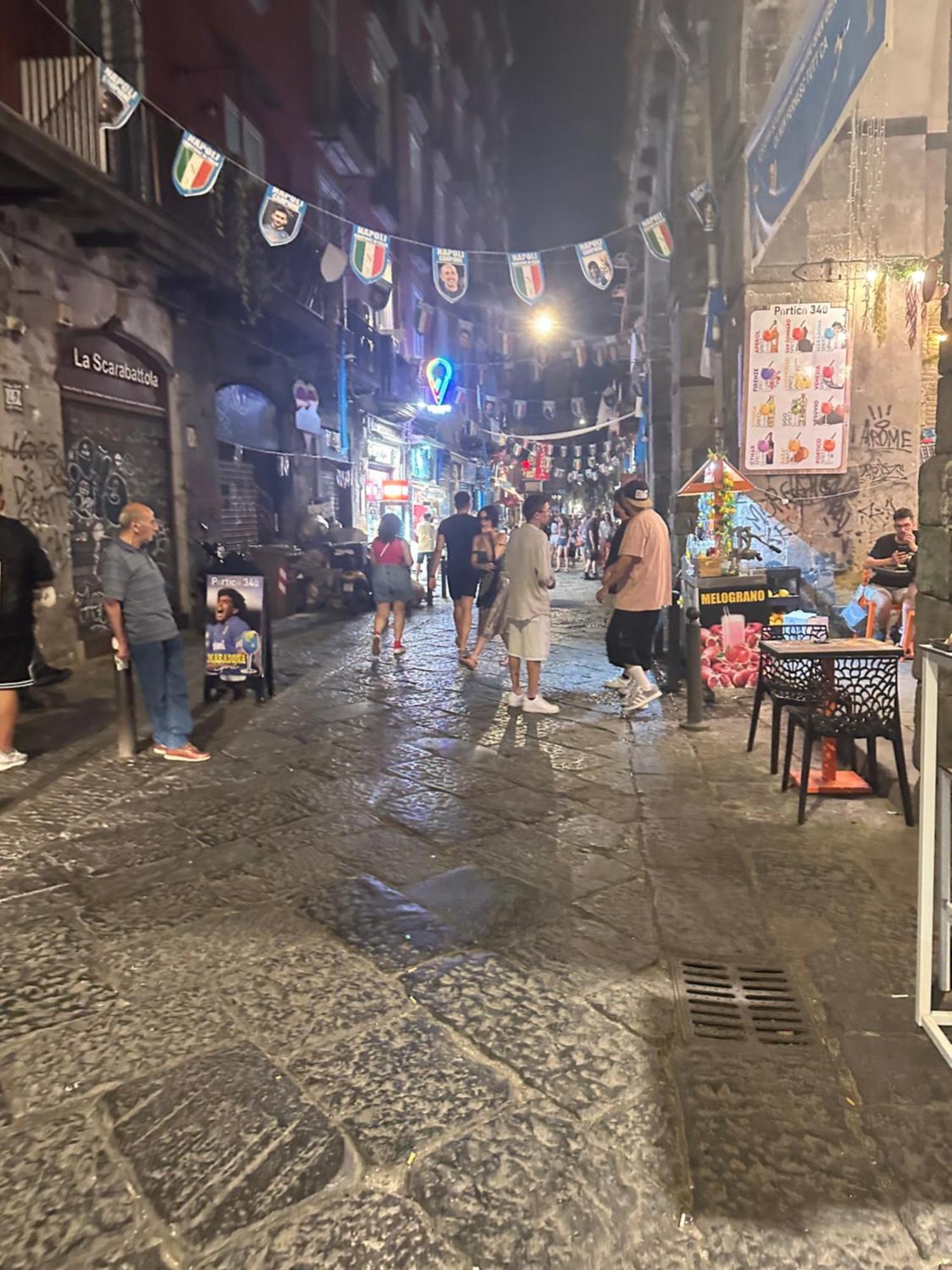 Angolo Paradiso Acomodação com café da manhã Nápoles Exterior foto
